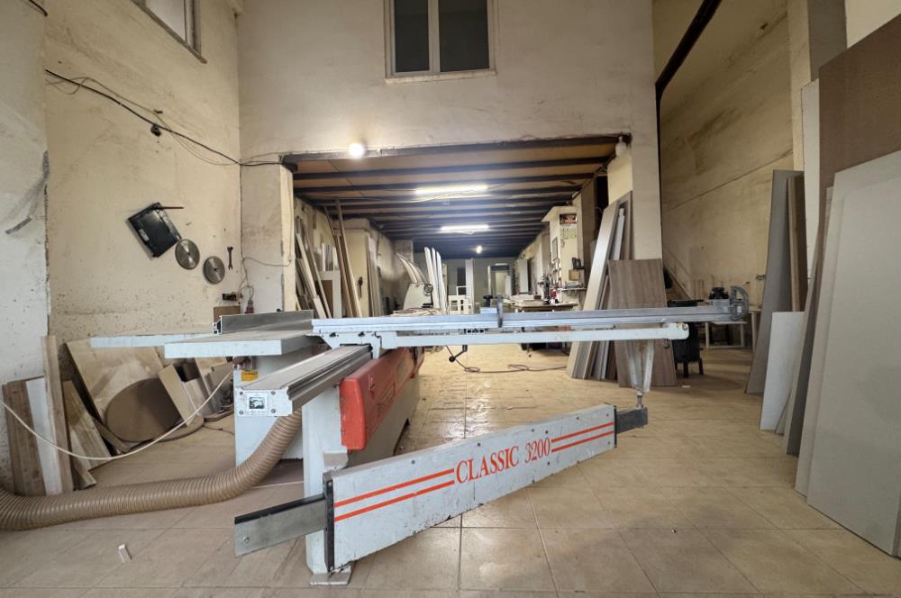 CENTURY21'DEN ŞAHİNCİLİ MAH. SATILIK İŞYERİ VE KONUT FIRSATI!