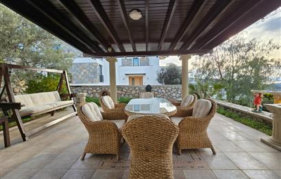 BODRUM YALIKAVAK SEBA PRESTİJ SİTESİNDE DENİZ MANZARALI LÜKS VİLLA