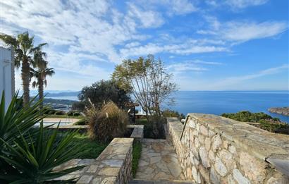 BODRUM YALIKAVAK SEBA PRESTİJ SİTESİNDE DENİZ MANZARALI LÜKS VİLLA