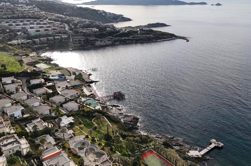 BODRUM YALIKAVAK SEBA PRESTİJ SİTESİNDE DENİZ MANZARALI LÜKS VİLLA