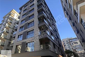 CADDEBOSTAN ÖMERPAŞA BAĞDAT CADDESİNE YAKIN BALKONLU SATILIK 3+1 - 3 - 31715