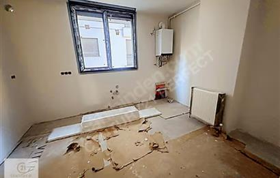 CADDEBOSTAN ÖMERPAŞA BAĞDAT CADDESİNE YAKIN BALKONLU SATILIK 3+1