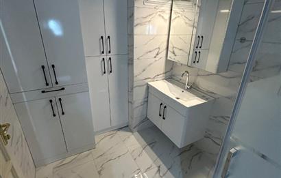 C21 BAL'DAN BANDIRMA CD ÜZERİNDE YENİLENMİŞ 2+1 KİRALIK DAİRE