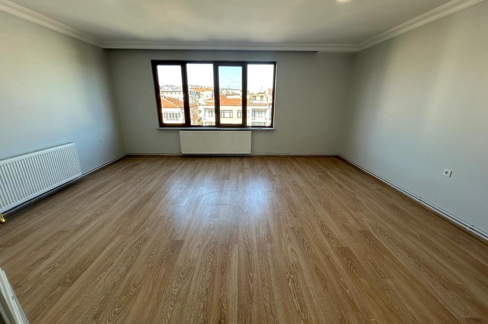 C21 BAL'DAN BANDIRMA CD ÜZERİNDE YENİLENMİŞ 2+1 KİRALIK DAİRE
