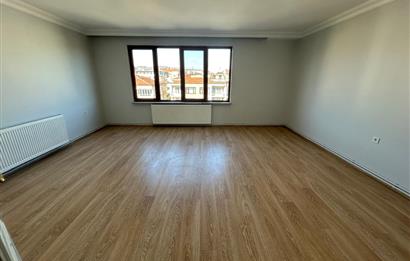 C21 BAL'DAN BANDIRMA CD ÜZERİNDE YENİLENMİŞ 2+1 KİRALIK DAİRE