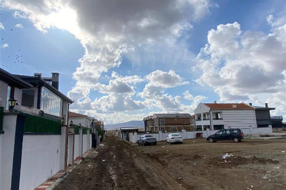 HAYMANA YOLUNA CEPHE 2+1 EVLİ NATAMAM BAHÇE