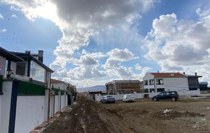 HAYMANA YOLUNA CEPHE 2+1 EVLİ NATAMAM BAHÇE