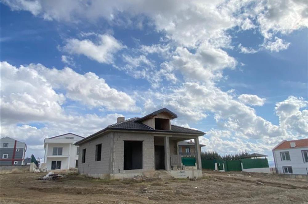 HAYMANA YOLUNA CEPHE 2+1 EVLİ NATAMAM BAHÇE