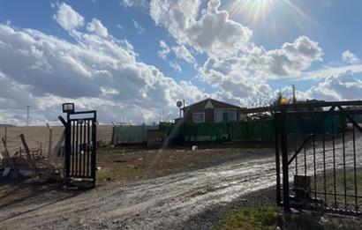 GÖKÇEHÜYÜK'TE OTURMUŞ SİTEDE 2+1 EVLİ SATILIK BAHÇE