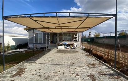 GÖKÇEHÜYÜK'TE OTURMUŞ SİTEDE 2+1 EVLİ SATILIK BAHÇE