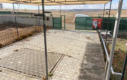 GÖKÇEHÜYÜK'TE OTURMUŞ SİTEDE 2+1 EVLİ SATILIK BAHÇE