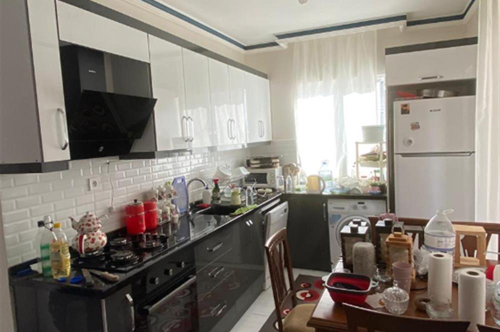 GÖKÇEHÜYÜK'TE OTURMUŞ SİTEDE 2+1 EVLİ SATILIK BAHÇE