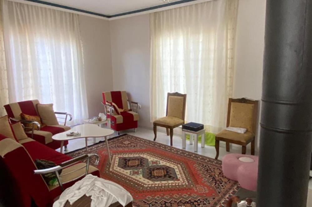 GÖKÇEHÜYÜK'TE OTURMUŞ SİTEDE 2+1 EVLİ SATILIK BAHÇE