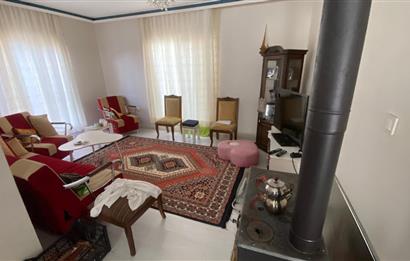 GÖKÇEHÜYÜK'TE OTURMUŞ SİTEDE 2+1 EVLİ SATILIK BAHÇE