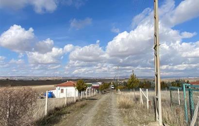GÖKÇEHÜYÜK'TE KÖŞE PARSEL SATILIK BAHÇE