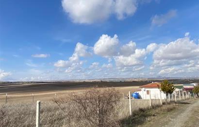 GÖKÇEHÜYÜK'TE KÖŞE PARSEL SATILIK BAHÇE