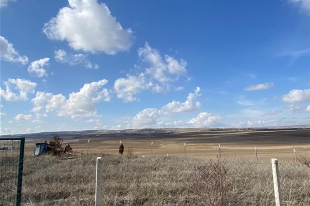 GÖKÇEHÜYÜK'TE KÖŞE PARSEL SATILIK BAHÇE