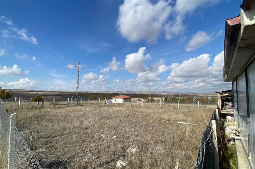 GÖKÇEHÜYÜK'TE KÖŞE PARSEL SATILIK BAHÇE