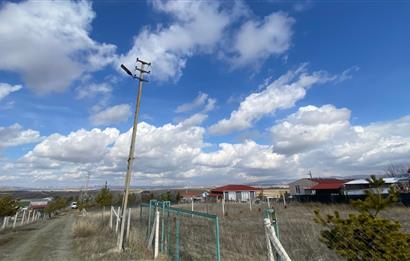 GÖKÇEHÜYÜK'TE KÖŞE PARSEL SATILIK BAHÇE