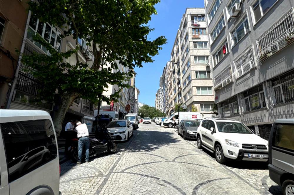 Teşvikiye Hüsrev Gerede Caddesinde Devren Kiralık Dükkan Favorilerime Ekle Yazdır