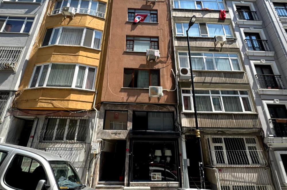 Teşvikiye Hüsrev Gerede Caddesinde Devren Kiralık Dükkan Favorilerime Ekle Yazdır