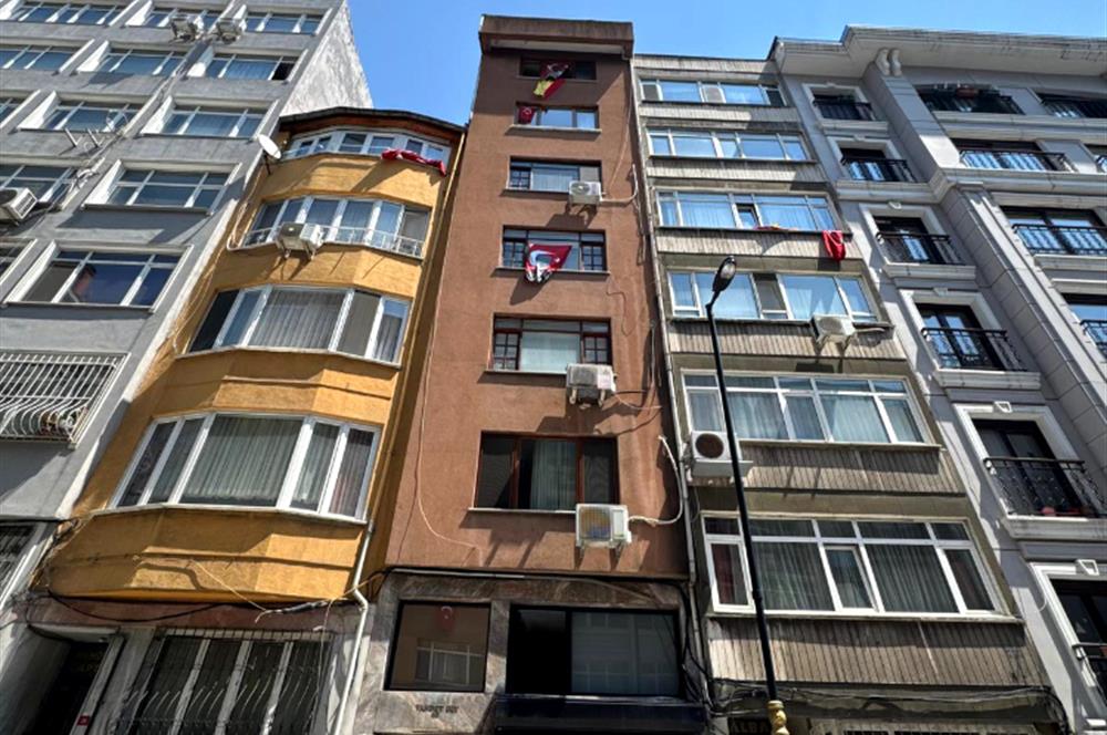 Teşvikiye Hüsrev Gerede Caddesinde Devren Kiralık Dükkan Favorilerime Ekle Yazdır