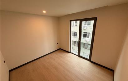 AVM ve Ulaşıma Yürüme Mesafesinde Sıfır Kiralık Daire