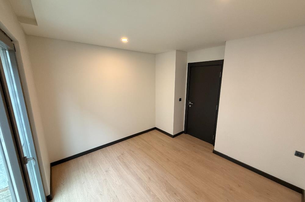 AVM ve Ulaşıma Yürüme Mesafesinde Sıfır Kiralık Daire