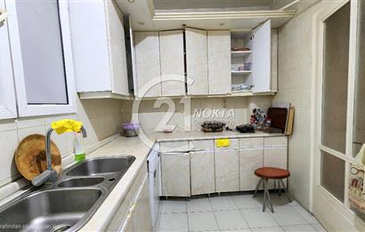 ŞİŞLİ SIRACEVİZLERDE BAKIMLI BİNADA KATTA TEK 4+1 180 m2