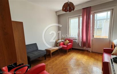 ŞİŞLİ SIRACEVİZLERDE BAKIMLI BİNADA KATTA TEK 4+1 180 m2