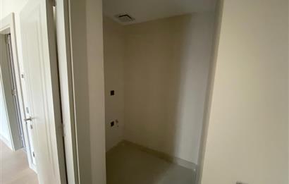 C21 Bal 'dan Emlak Konutta Kiralık 2+1 Ara Kat Daire