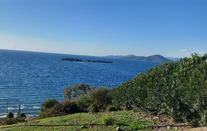 Bodrum-Adabükü özel plajlı,deniz manzaralı satılık üst dubleks daire