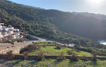 Bodrum-Adabükü özel plajlı,deniz manzaralı satılık üst dubleks daire