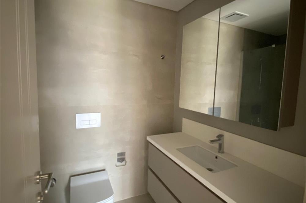 C21 Bal 'dan Emlak Konutta Kiralık 2+1 Ara Kat Daire