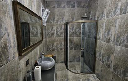 TEŞVİKİYE DE BOĞAZ MANZARALI 3+1 DAİRE