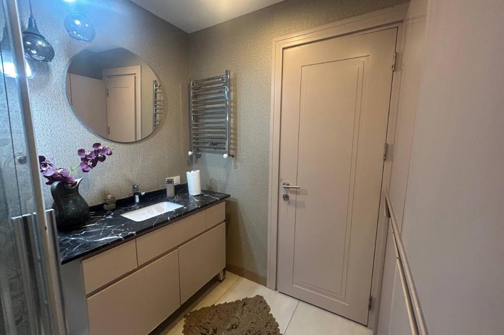 FENER KALAMIS CADDE ÜZERİ 90 M2 NET SATILIK 2+1 DAİRE