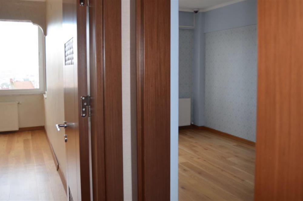 NİŞANTAŞI RUMELİ CADDESİNDE LÜKS DEKORLU 3+1