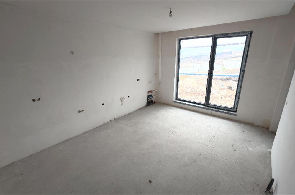 DODURGA'DA İLERİ NATAMAM TESLİM GENİŞ BAHÇELİ SATILIK VİLLA