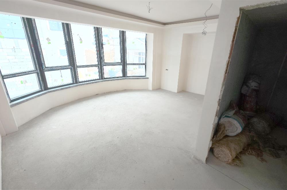 DODURGA'DA İLERİ NATAMAM TESLİM GENİŞ BAHÇELİ SATILIK VİLLA