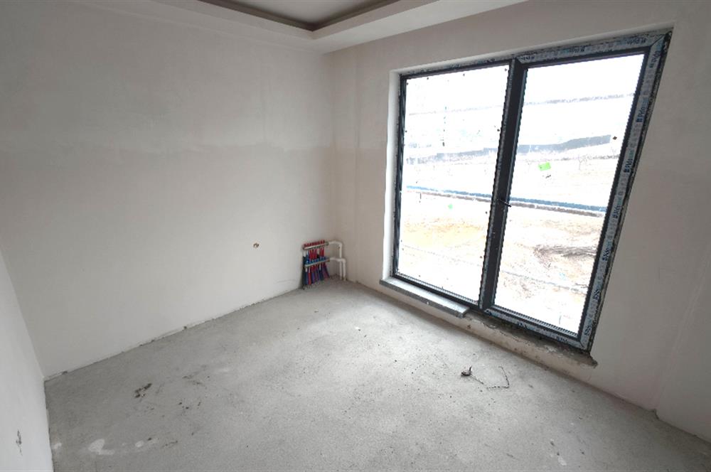 DODURGA'DA İLERİ NATAMAM TESLİM GENİŞ BAHÇELİ SATILIK VİLLA