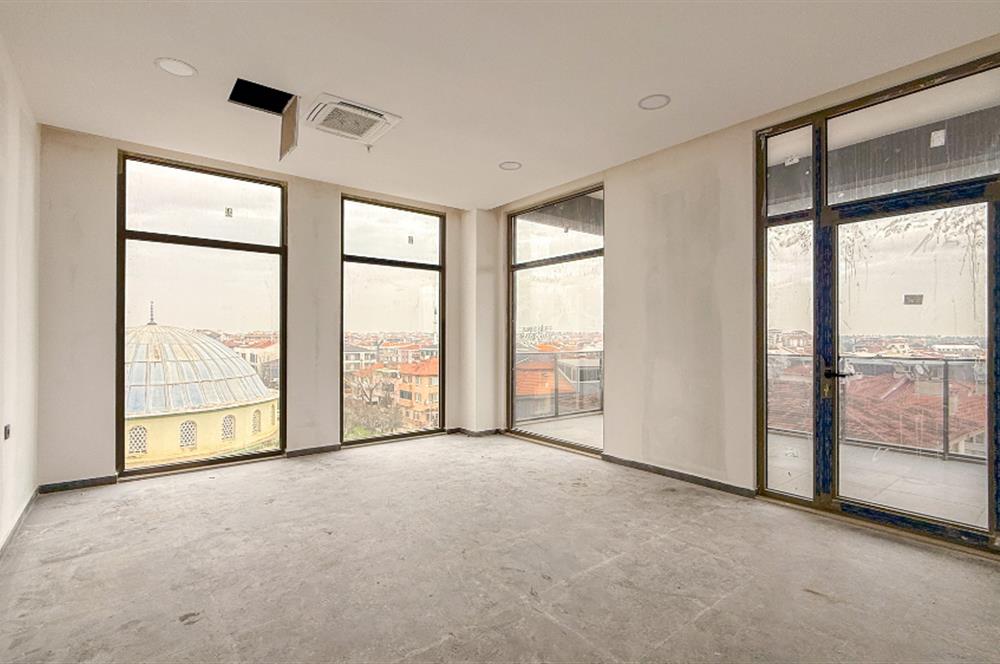 FARKLI İŞ KOLLARINA UYUMLU SATILIK MODERN OFİS SEÇENEKLERİ