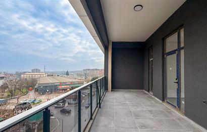 FARKLI İŞ KOLLARINA UYUMLU SATILIK MODERN OFİS SEÇENEKLERİ