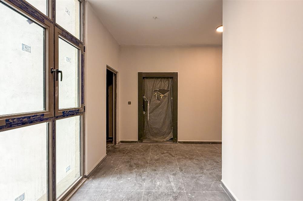 FARKLI İŞ KOLLARINA UYUMLU SATILIK MODERN OFİS SEÇENEKLERİ