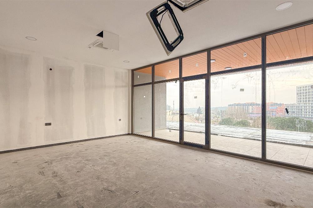 FARKLI İŞ KOLLARINA UYUMLU SATILIK MODERN OFİS SEÇENEKLERİ