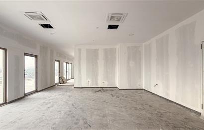 FARKLI İŞ KOLLARINA UYUMLU SATILIK MODERN OFİS SEÇENEKLERİ