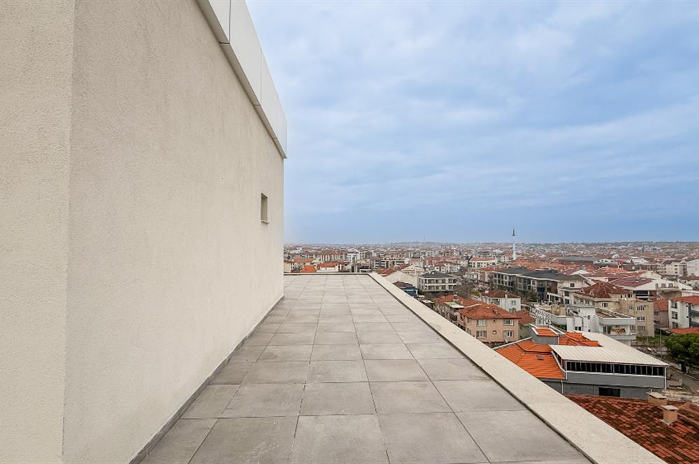 FARKLI İŞ KOLLARINA UYUMLU SATILIK MODERN OFİS SEÇENEKLERİ