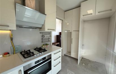 Yeşilköy Yeşilyurt Satılık 2+1 Daire Deniz Manzaralı