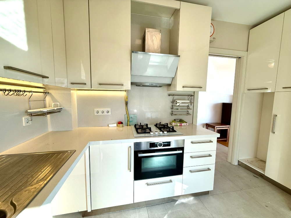 Yeşilköy Yeşilyurt Satılık 2+1 Daire Deniz Manzaralı