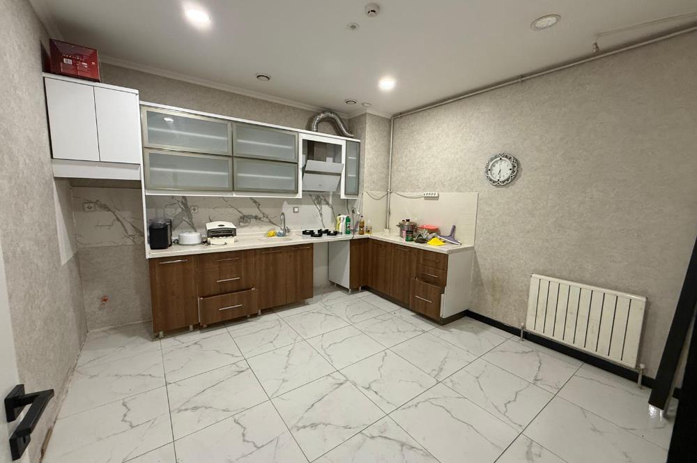 OSTİM FATİH İŞ MERKEZİNDE 175 M2 SATILIK DÜKKAN