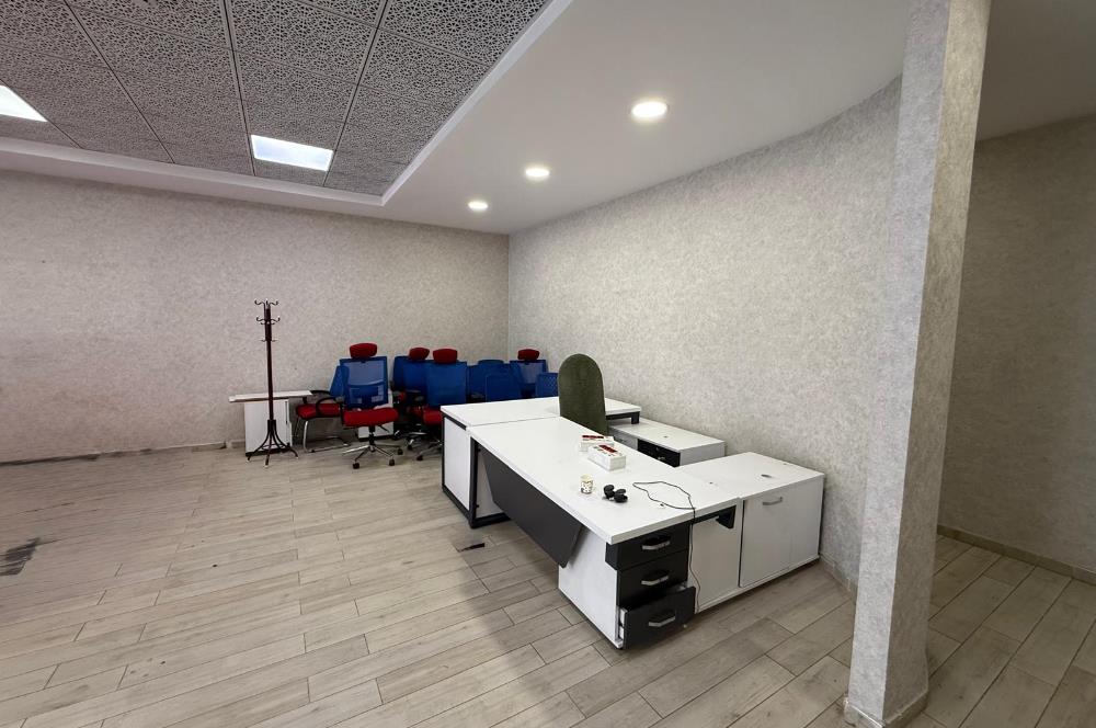 OSTİM FATİH İŞ MERKEZİNDE 175 M2 SATILIK DÜKKAN